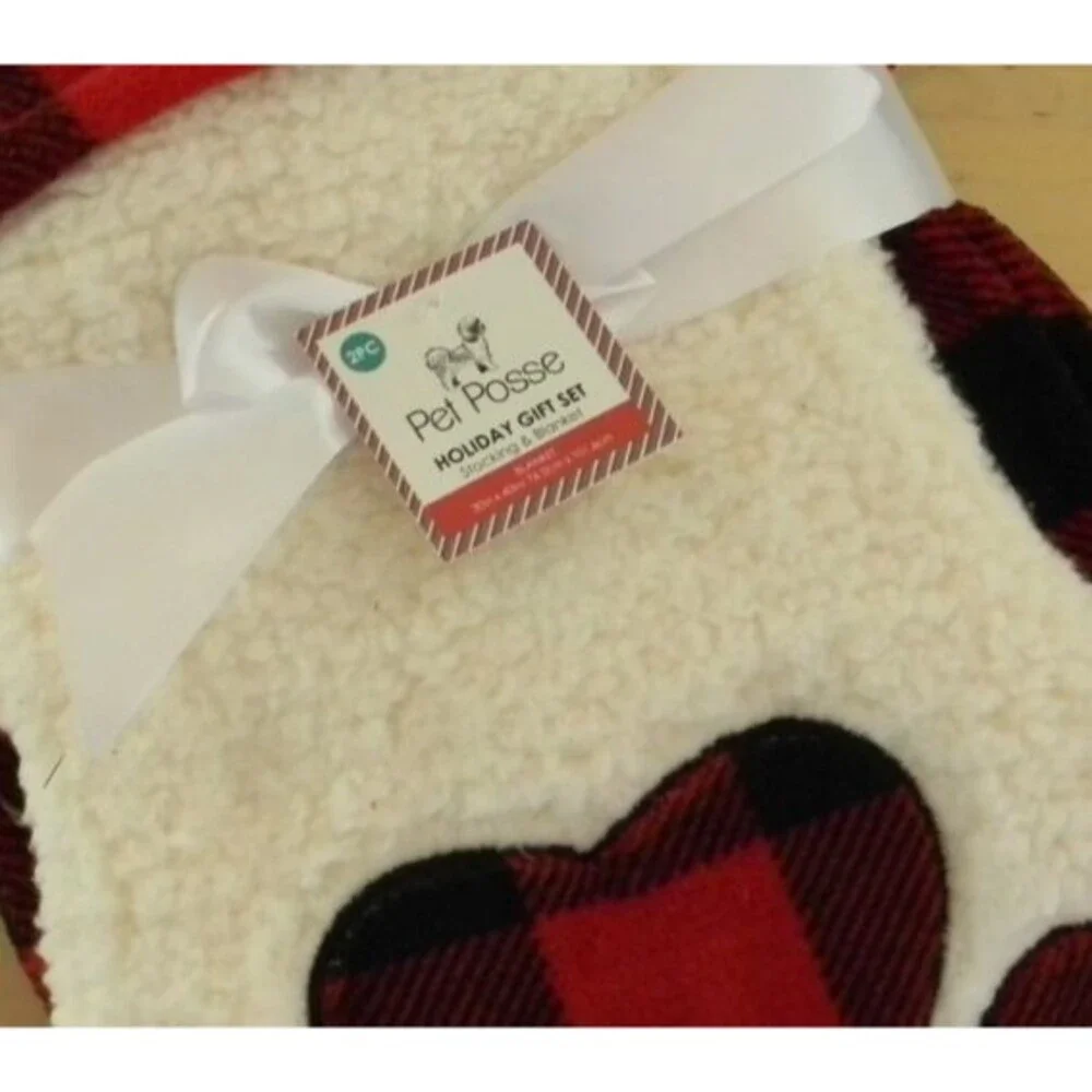 Pet Posse Dog Puppy Paw Print Christmas Holiday Gift Set Stocking & Blanket NWT